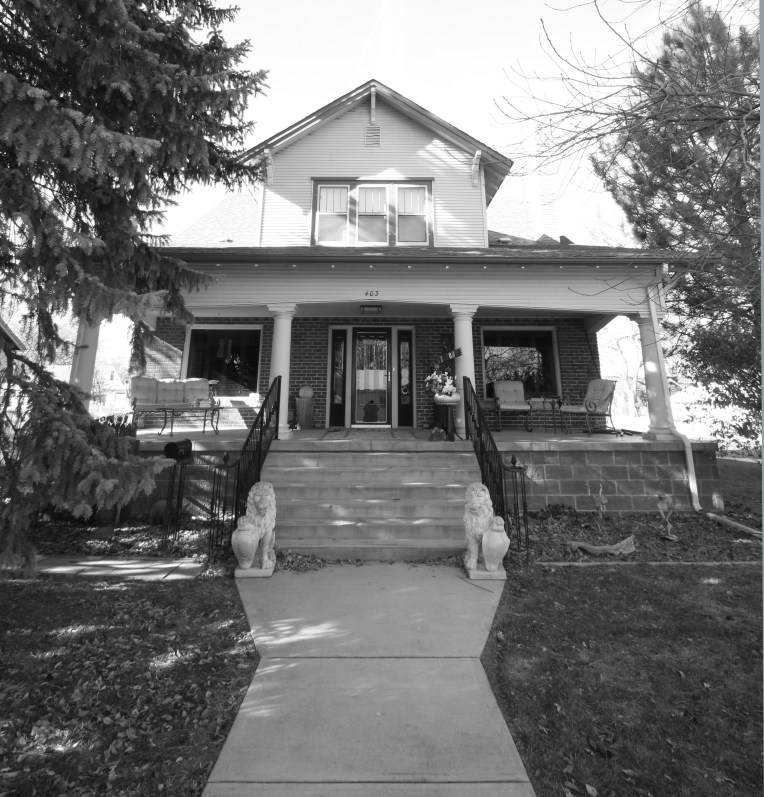 A beautiful craftsman bungalow, built in 1919 by T. Barr and Merle Groves